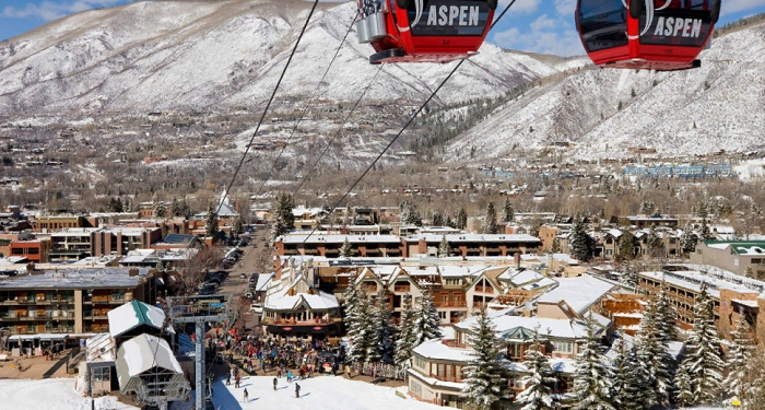 Ski resorts in Colorado: the best places for travelers
